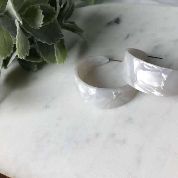 Jewelry - The Mia - Classic White Thick Hoops